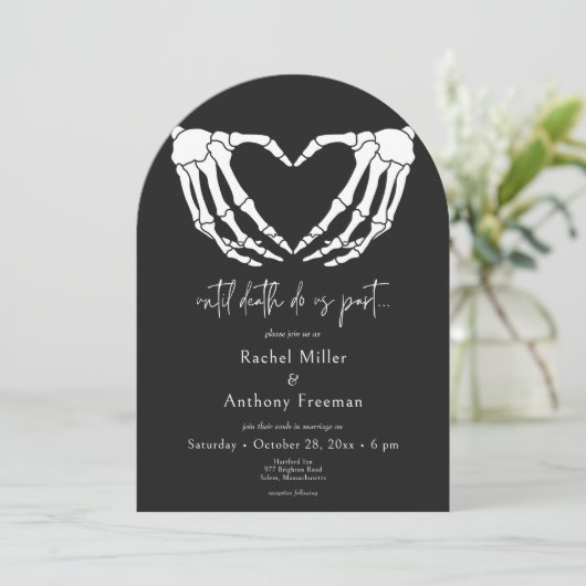 Tot de dood Skeleton handen boog bruiloft twee kan Kaart (Staand voorkant)