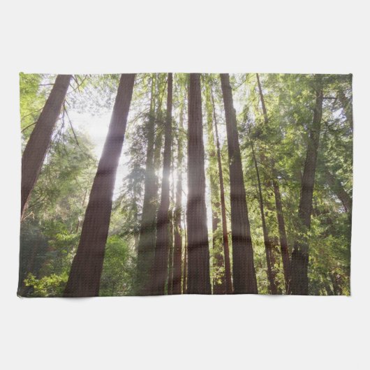 Tot de rode bomen in de ochtend theedoek (Horizontaal)