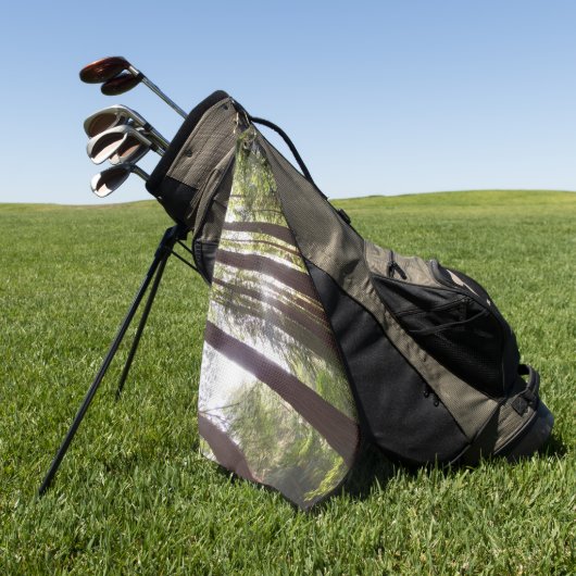 Tot de sequoia's in de ochtend golfhanddoek (Groen)