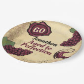 Tot in de perfectie verjaardagsfeest wijnproeverij papieren bordje (Gekanteld)