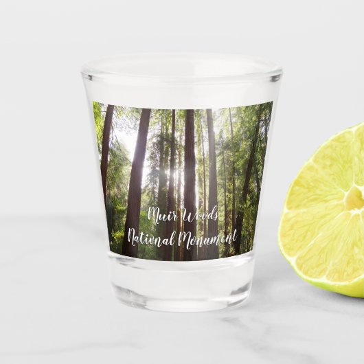 Tot Reuzenbomen in de Ochtend Shot Glas (Voorkant)