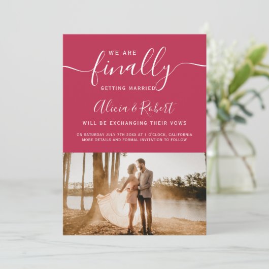 Tot slot sparen de magenta foto van het datummanus save the date (Staand voorkant)