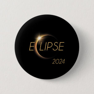 Totaal Amerika 04 08 24 Totaal Zonnerampen 2024 Ronde Button 5,7 Cm
