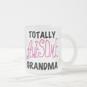 Totaal Geweldige Oma - Roze T-shirts en Giften Matglas Koffiemok
