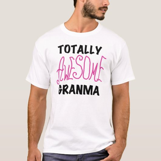 Totaal Roze T-shirts Geweldige Granma en Giften (Voorkant)