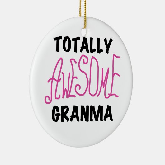 Totaal Roze T-shirts Geweldige Granma en Giften Keramisch Ornament (Rechts)