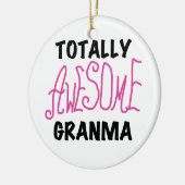 Totaal Roze T-shirts Geweldige Granma en Giften Keramisch Ornament (Links)