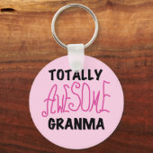 Totaal Roze T-shirts Geweldige Granma en Giften Sleutelhanger (Voorkant)