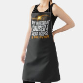 Totaal Solar Eclipse Grappige Verjaardag 4-8-2024  Schort (Insitu)