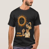 Total Eclipser: Grappig Man Kijken naar de Eclipse T-shirt (Voorkant)