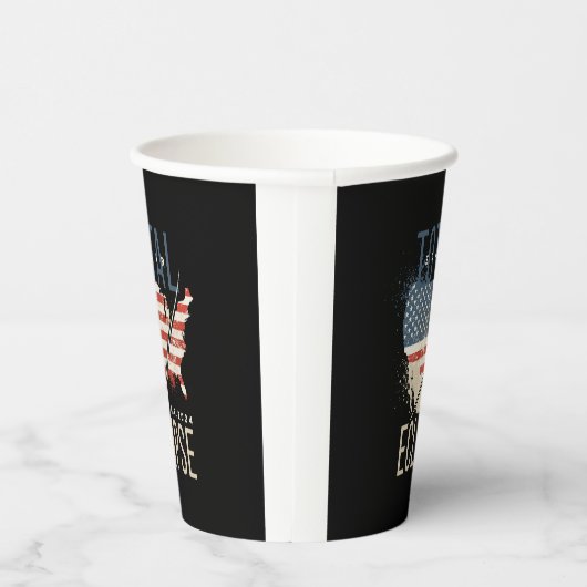 Total Solar Eclipse 4.8.2024 Patriottische Verenig Papieren Bekers (Rechts)