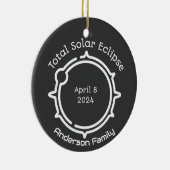 Totale Zonnegift Eclipse 2024 Modern Minimaal Keramisch Ornament (Rechts)