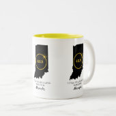 Totale Zonneverduistering 2024 Aangepaste naam, St Tweekleurige Koffiemok (Voorkant rechts)