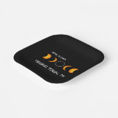 Totale Zonsverduistering 2024 Gepersonaliseerde St Papieren Bordje (Gebogen)