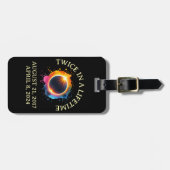 Totale Zonsverduistering 2024 tweemaal in een leve Bagagelabel (Voorkant horizontaal)