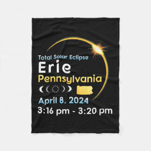 Totale zonsverduistering in Erie Pennsylvania op A Fleece Deken