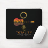 Totality Spring 4 08 24 Totaal Solar Eclipse Gitaa Muismat (Met muis)