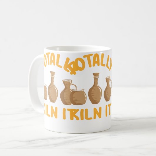 Totally Kiln It Funny Pottery Koffiemok (Voorkant links)