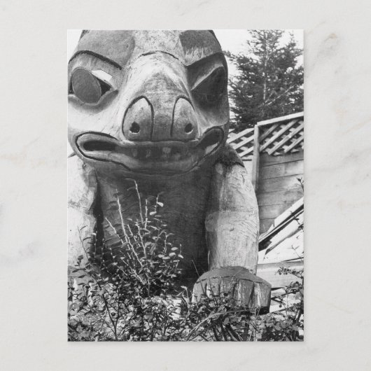 Totem Grave 1916 Briefkaart (Voorkant)