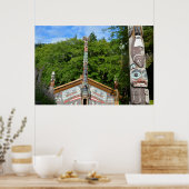 Totem Poles and Hut, Alaska Poster (Keuken)