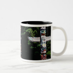 Totem poles, Vancouver, Brits Colombia Tweekleurige Koffiemok