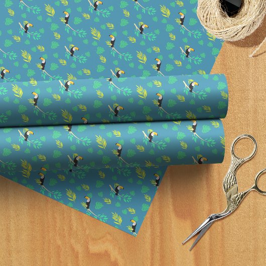 Toucan Blue en Green Tropical Rainforest Cadeaupapier