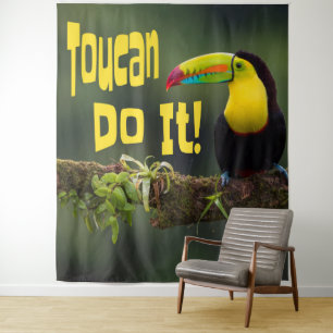 Toucan Doet Het! Kleurrijke Vogel Motiverende Grap Wandkleed