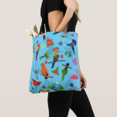 Toucan Flamingo and Arara Seamless Birds Pattern Tote Bag (Dichtbij)
