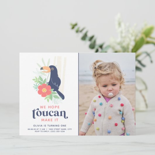 Toucan Tropical Palm Leaves Birthday Foto Kaart (Staand voorkant)