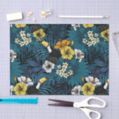 Toucans and tropical flora, blue, yellow, oranje tissuepapier (Craft)