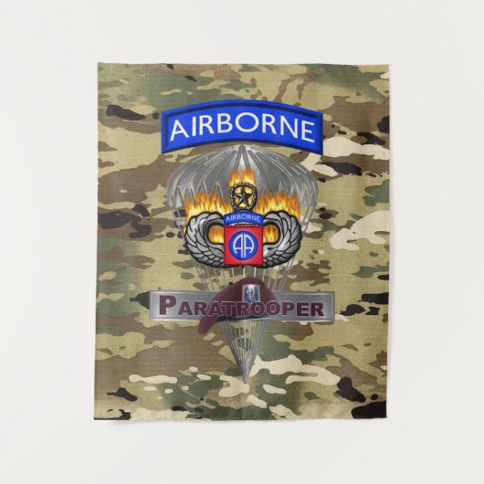 Tough 82nd Airborne Division Silver Chute Wandkleed (Voorkant)