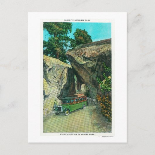 Tour Bus under the Arch Rock on El Portal Road Briefkaart (Voorkant)