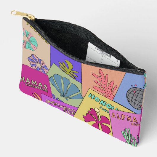 TOURIST BROCHURES ETUI (Open)