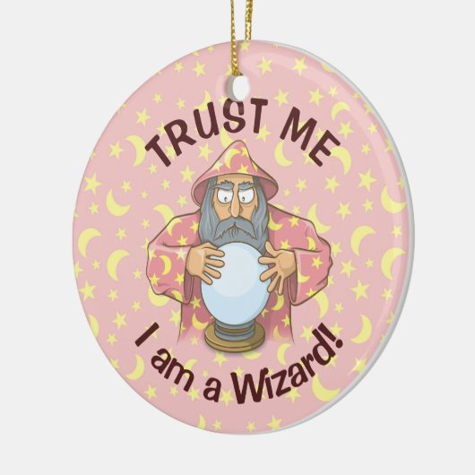 Tovenaar met Ball Keramisch Ornament (Links)