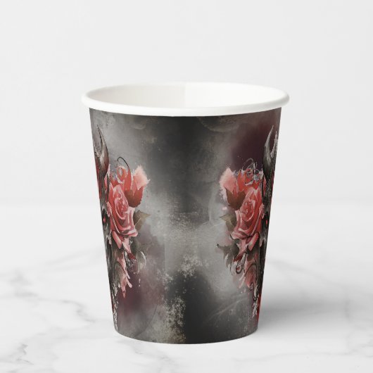 tovenarij | Donker Gehoornde Demon Met Gloeiende R Papieren Bekers (Links)