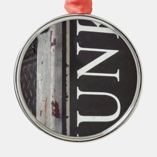 Tow Truck JUNK SIGN Metalen Ornament (Voorkant)