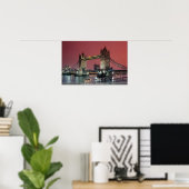 Tower Bridge, Londen bij zonsondergang, Engeland,  Poster (Thuiskantoor)