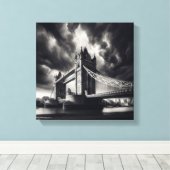 Tower Bridge Londen in dramatisch zwart-wit Canvas Afdruk (Insitu (Houten vloer))