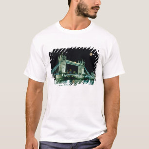 Tower Bridge 's nachts, Londen, Engeland T-shirt