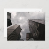 Tower in de stad. briefkaart (Voorkant / Achterkant)