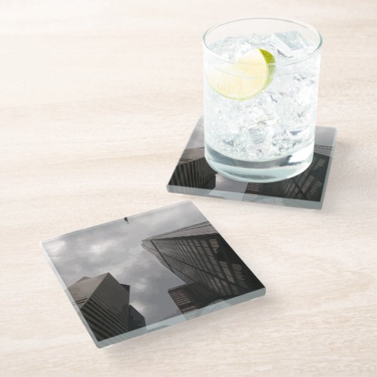 Tower in de stad. glazen onderzetter (Schuin)