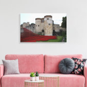 Tower of London met keramische papavers - Canvas (Insitu (Woonkamer))
