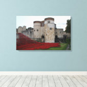 Tower of London met keramische papavers - Canvas (Insitu (Houten vloer))