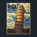 Tower van Pisa ltaly Briefkaart<br><div class="desc">De Leaning Tower van Pisa in Italië heeft een dramatische blik in dit  geïnspireerde ontwerp. De toren leunt tegen een geweldige achtergrond van wolken op een blauwe hemel in het oude poster.</div>