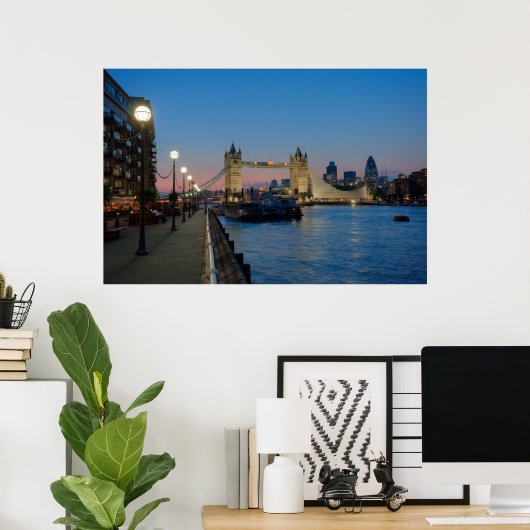 Towerbrug in Londen, Engeland Poster (Thuiskantoor)