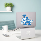 Toxico Car Helm Sticker Decal (Laptop op bureau)
