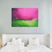 Toxisch groen landschap en paarse wolken canvas afdruk
