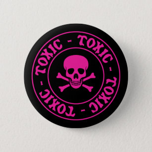 Toxische roze schedel en kruisbeenderen ronde button 5,7 cm