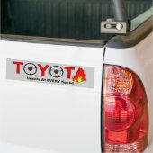 Toyota: Onveilig bij elke snelheid Bumpersticker (Op Truck)