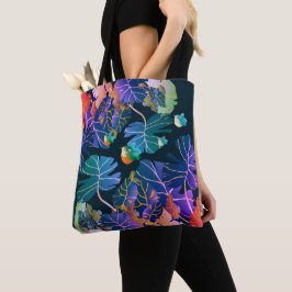 ..tra-foglie e colori tote bag